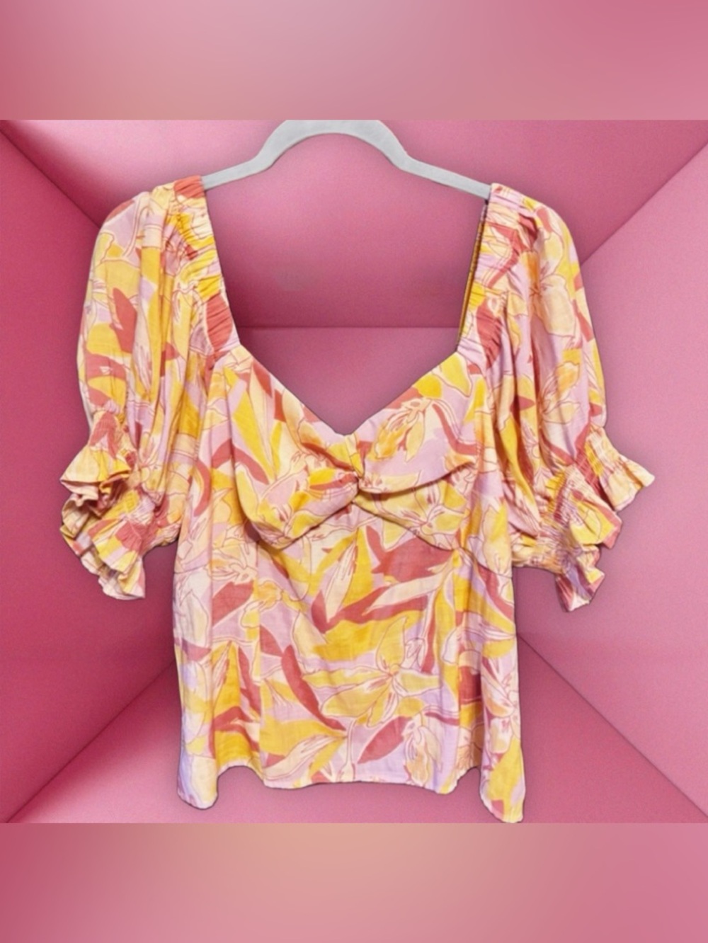 Nine West Gorgeous Summer Top with Pouf Sleeves size XL